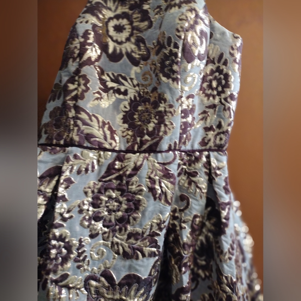 Gown